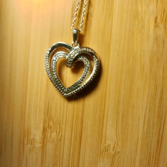 Kay Jeweler's Diamond Heart Necklace Sterling Silver 18" - Picture 2 of 4